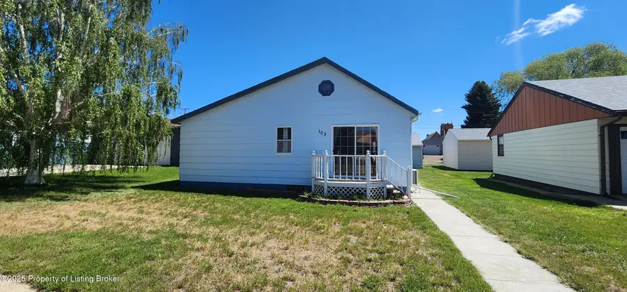 103 6th Avenue, Bowman, ND 58623 - #2