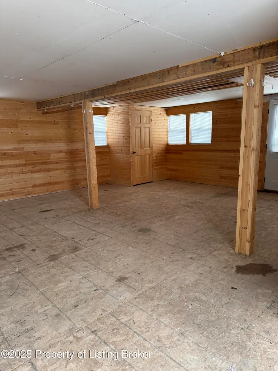 428 2nd Avenue, Arnegard, ND 58835 - #3
