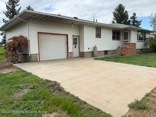 2480 115th Avenue, Dickinson, ND 58601 - #2