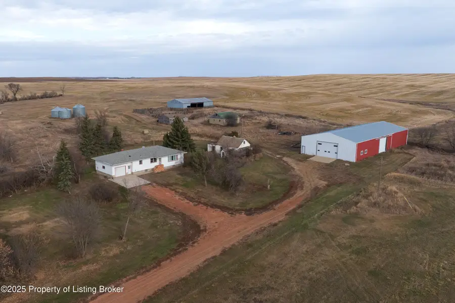 2480 115th Avenue, Dickinson, ND 58601 - #3