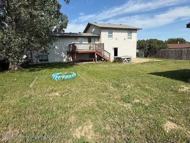 531 3rd Avenue, Dickinson, ND 58601 - #3