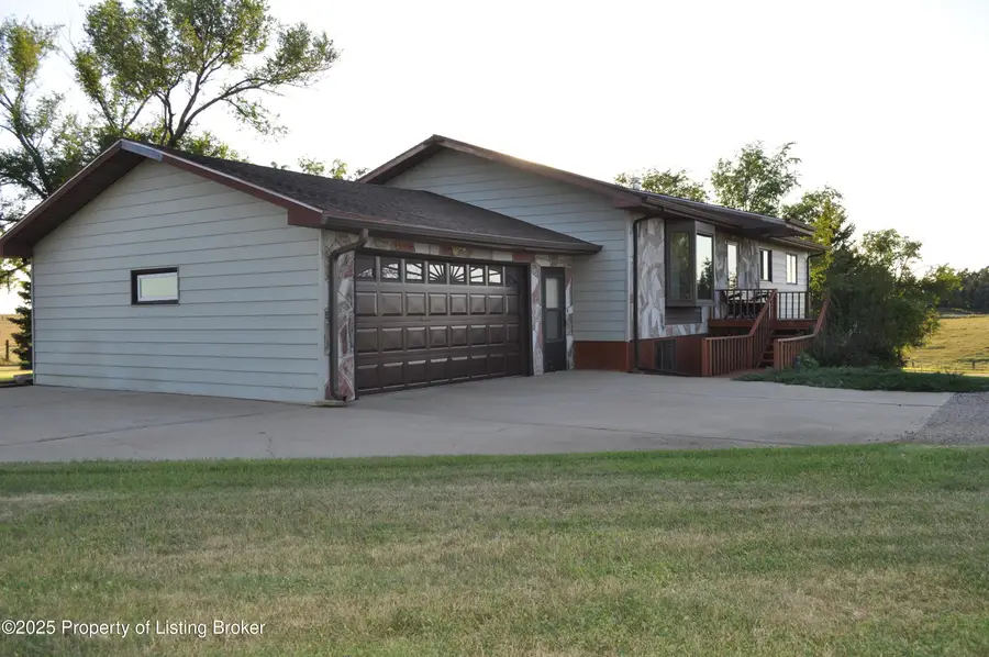 411 W Main St, Lemmon, SD 57638 - #2