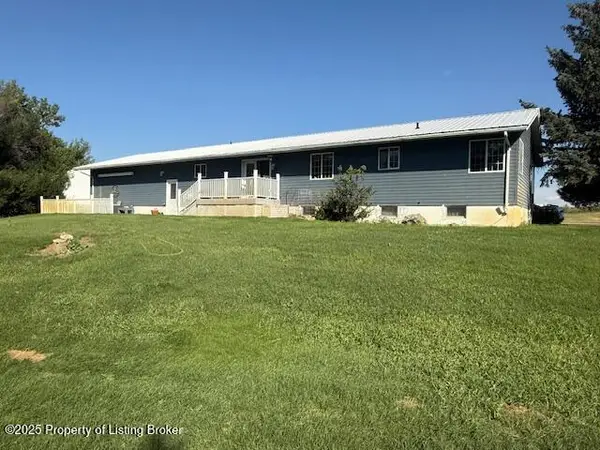 6030 116th Avenue, New England, ND 58647