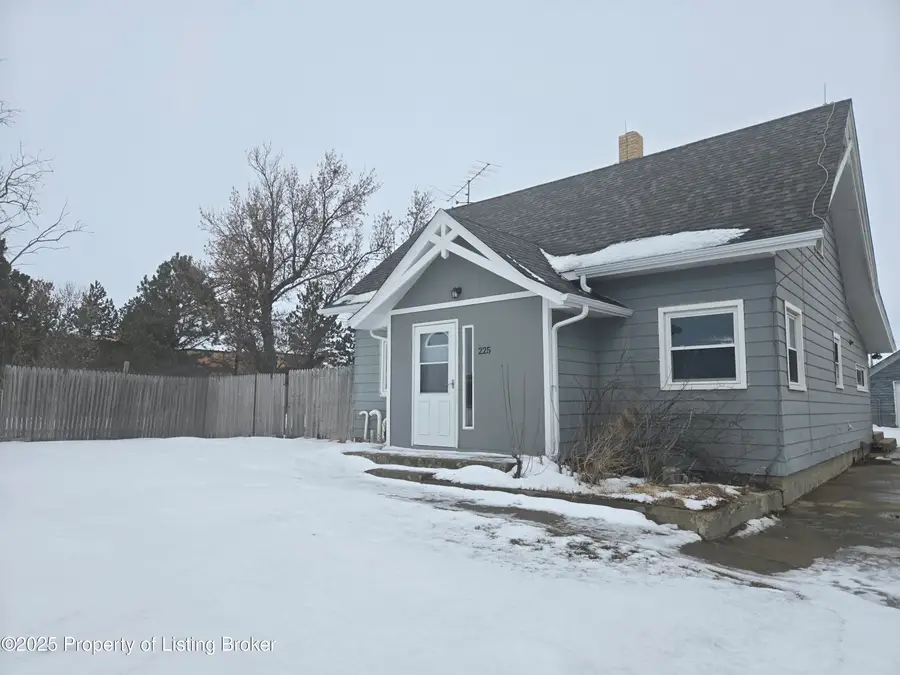 225 Main Street, New England, ND 58647 - #3
