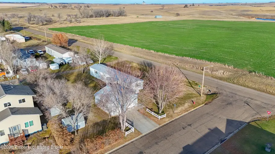 114 Cottage Street, Gladstone, ND 58630 - Image #2