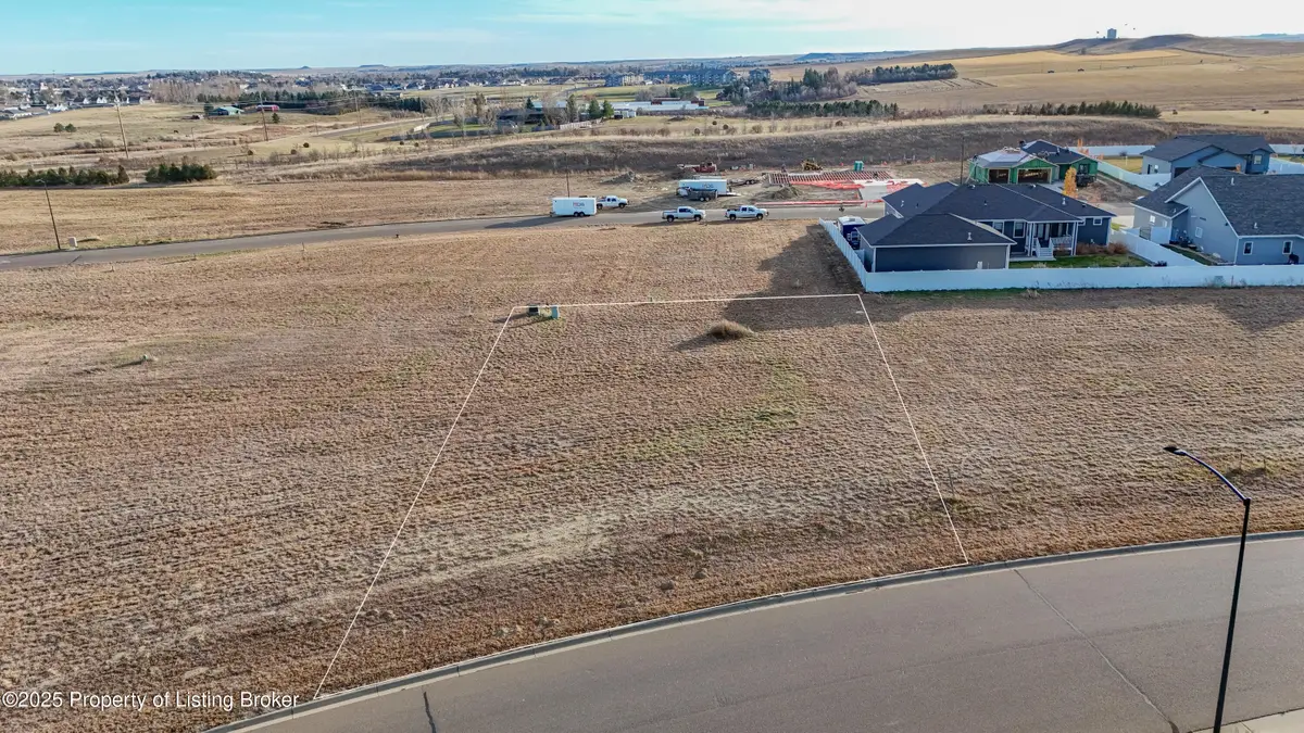 1937 & 1943 Wahl Street, Dickinson, ND 58601 - Image #1