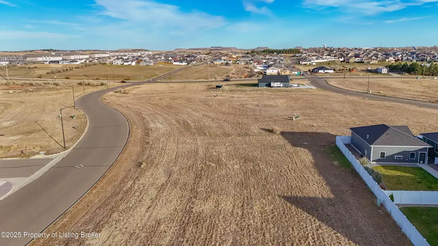 1951 & 1957 Wahl Street, Dickinson, ND 58601 - Image #3