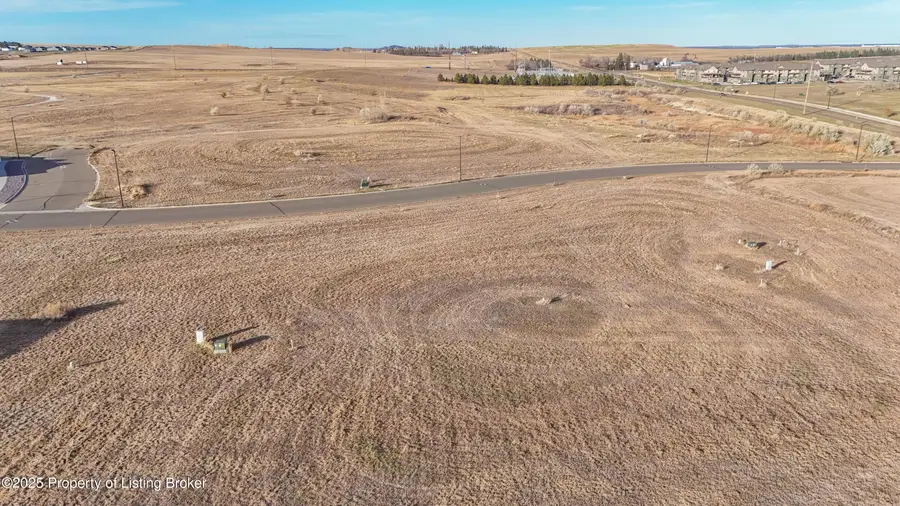 1921 & 1927 Wahl Street, Dickinson, ND 58601 - Image #3