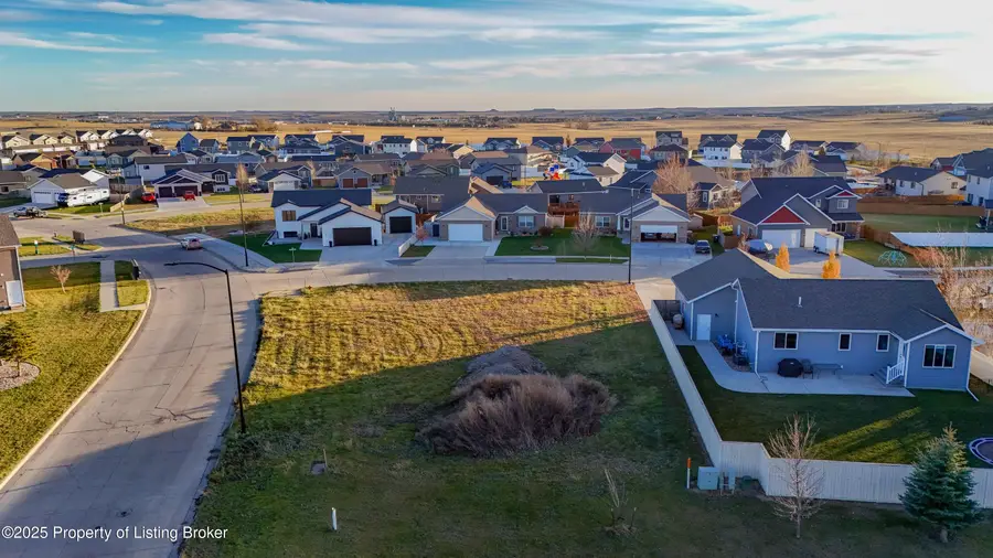 2257 Caldera Drive, Dickinson, ND 58601 - Image #3