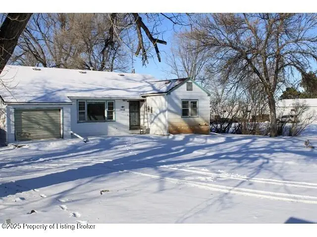 1402 Main Street S, Dickinson, ND 58601 - Image #2