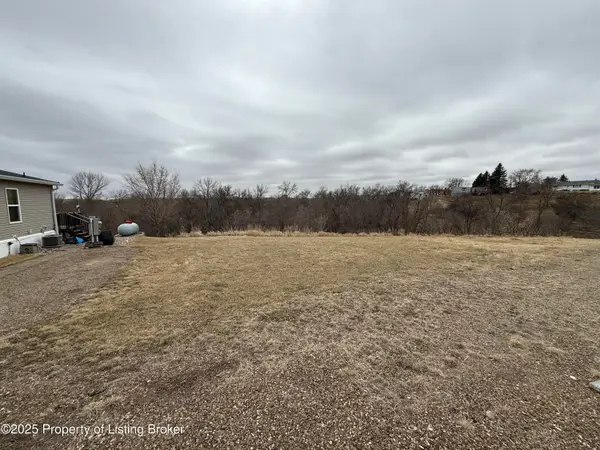 Thompson Lane S, Pick City, ND 58545