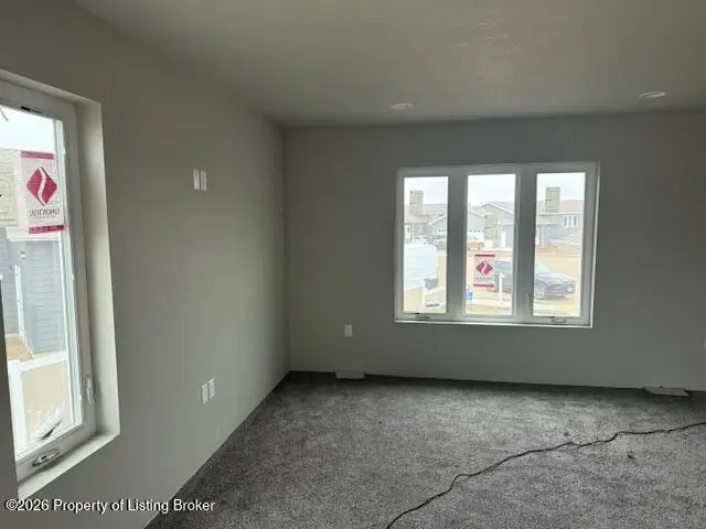 3191 Lyons Avenue, Dickinson, ND 58601 - #3