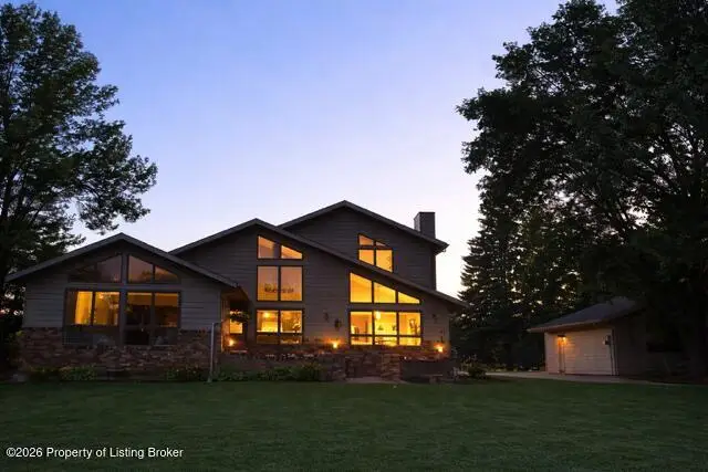 705 30th Avenue, Dickinson, ND 58601 - #2