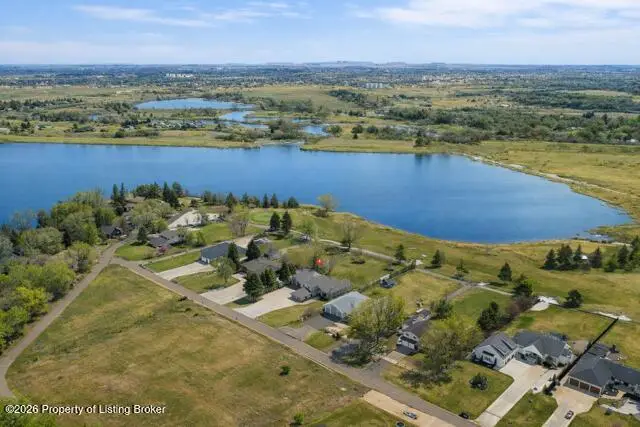 705 30th Avenue, Dickinson, ND 58601 - #3