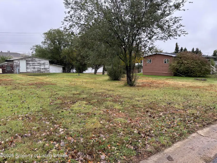 108 & 110 11th Street, Hettinger, ND 58639 - #3