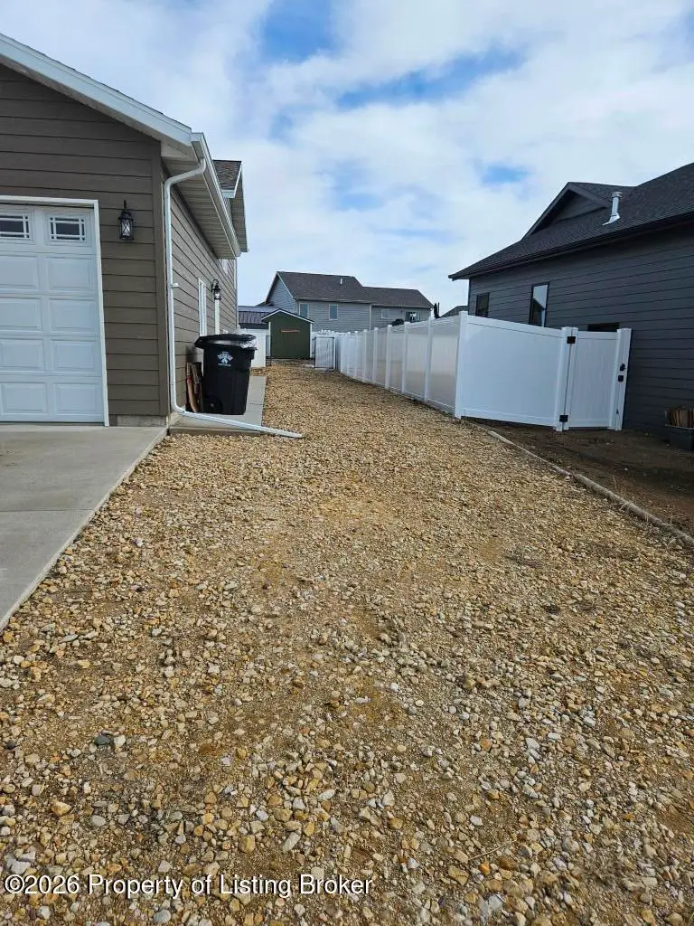 2224 Wahl Street, Dickinson, ND 58601 - #3