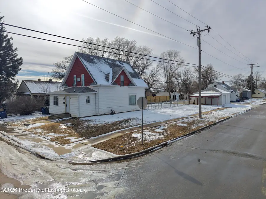 45 8th Avenue, Dickinson, ND 58601 - #2