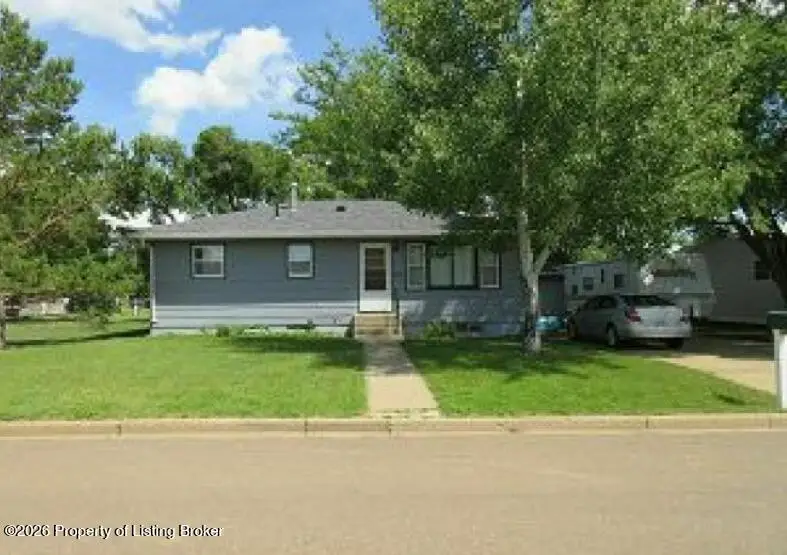 215 5th Street, Richardton, ND 58652 - #1