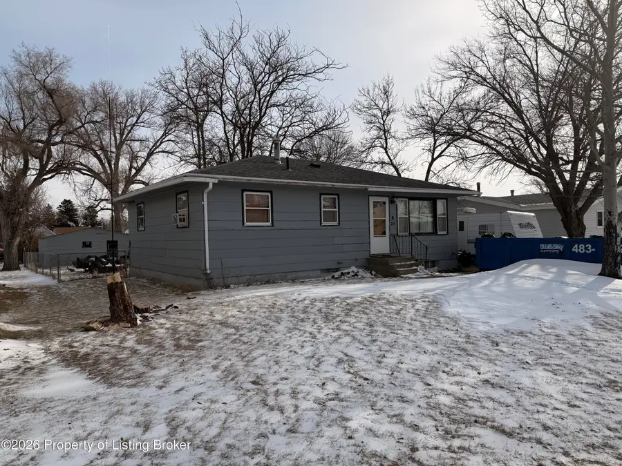 215 5th Street, Richardton, ND 58652 - #2
