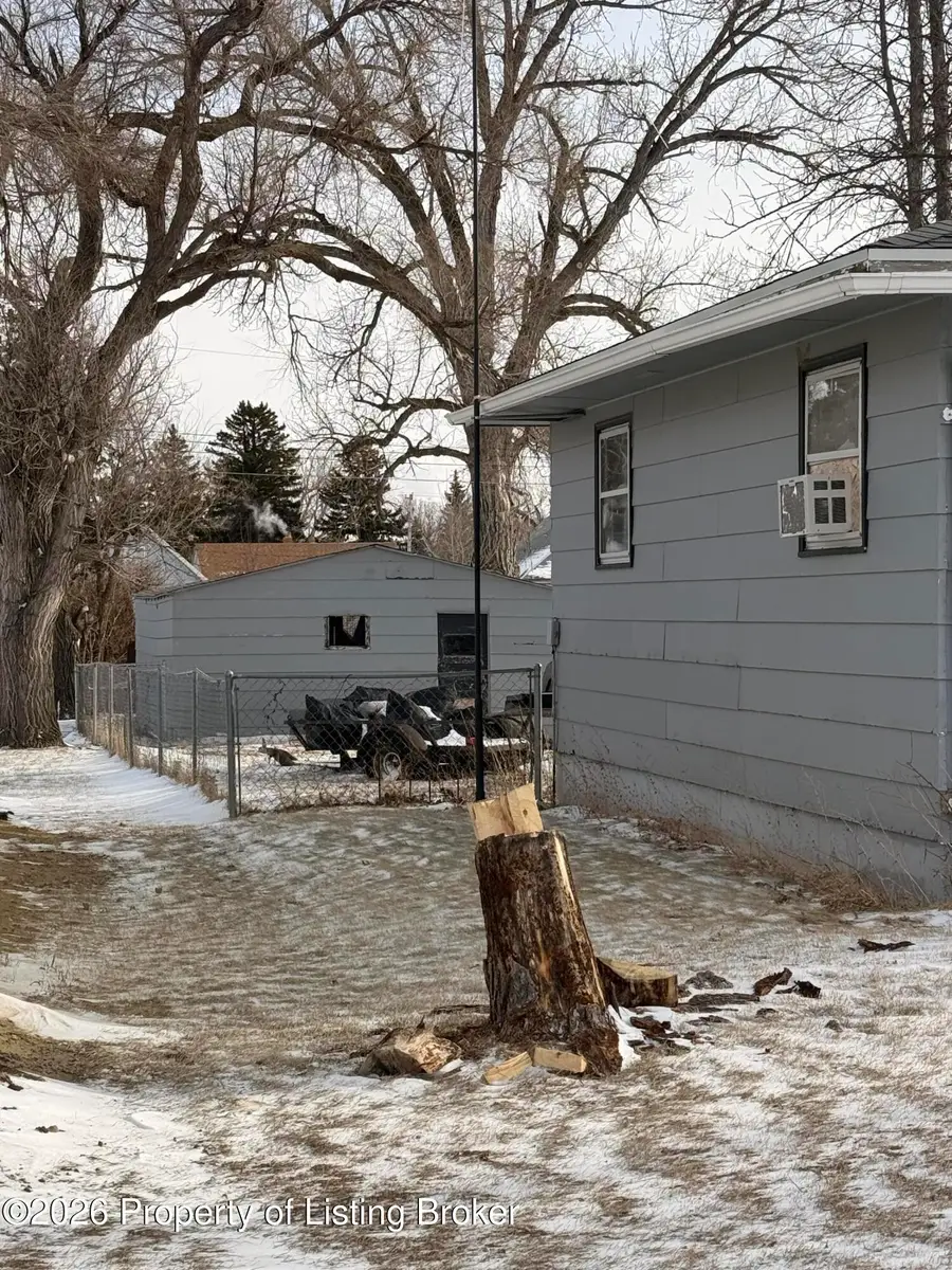 215 5th Street, Richardton, ND 58652 - #3