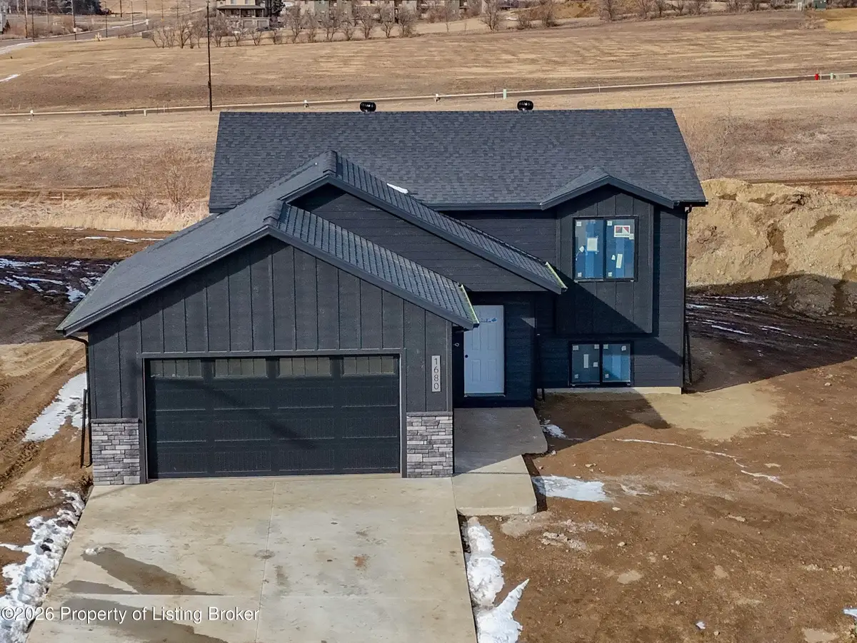 1680 Marilyn Way, Dickinson, ND 58601 - #1