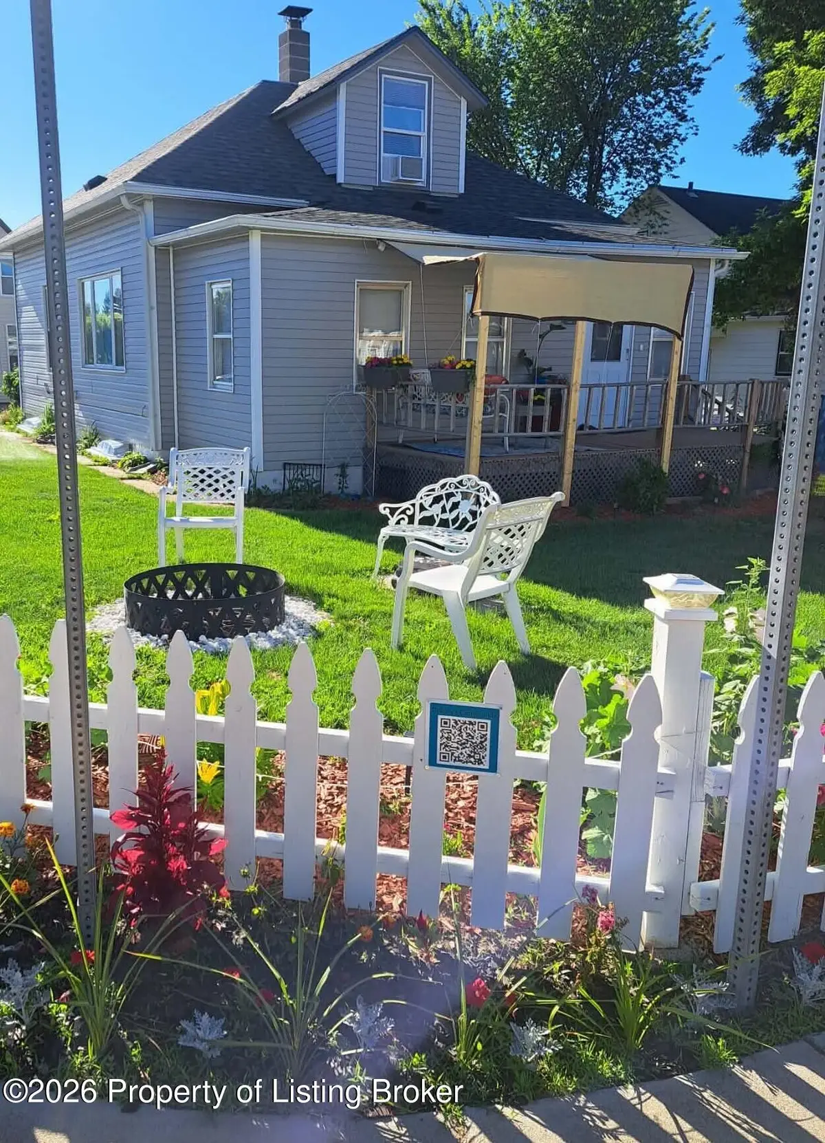 146 10th Avenue, Dickinson, ND 58601 - #1