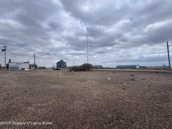 1st Street, Reeder, ND 58649