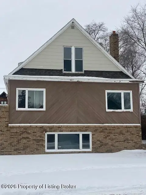 213 4th Avenue, Dickinson, ND 58601 - #1
