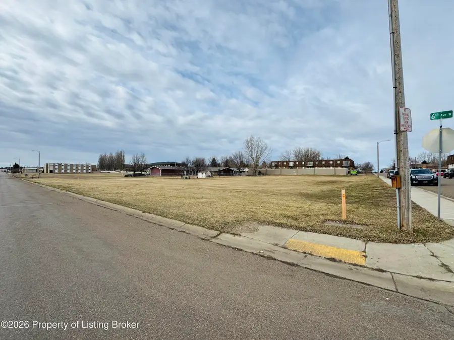 24th Street, Dickinson, ND 58601 - #3
