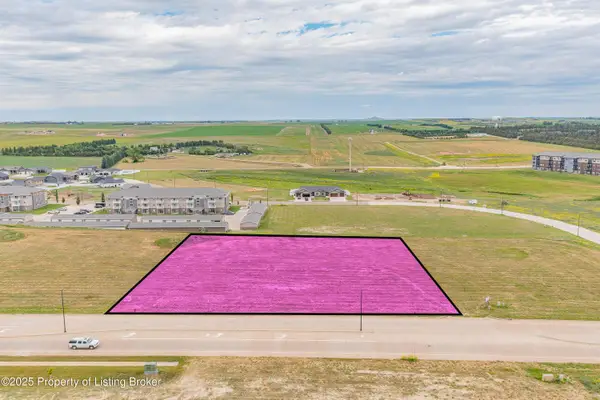 Lot 15 Block 1 West Ridge 1st, Dickinson, ND 58601