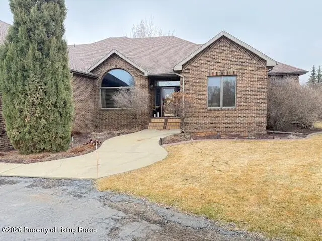 822 14th Street, Dickinson, ND 58601 - #3