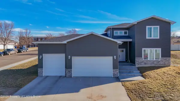 1473 15th Street, Dickinson, ND 58601