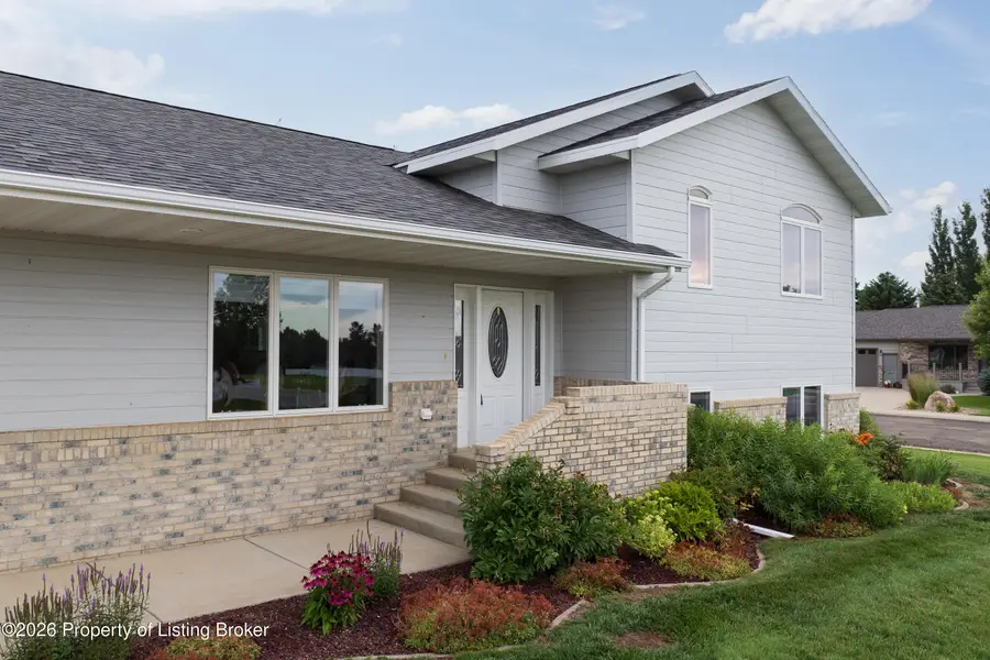 837 17th Street, Dickinson, ND 58601 - #3