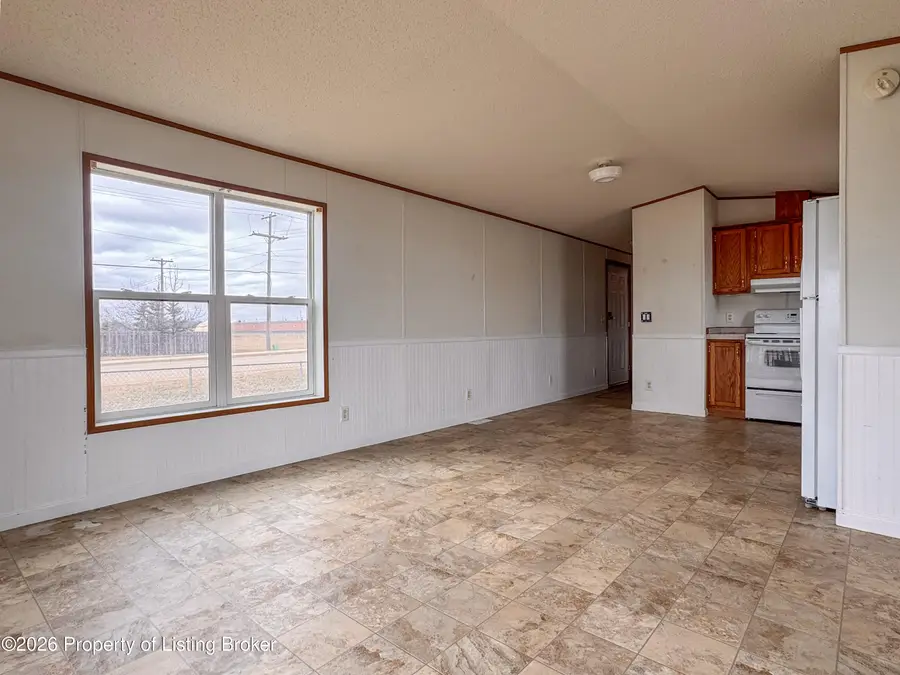 314 Main Avenue, South Heart, ND 58655 - #2