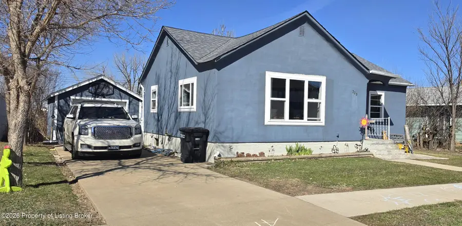 329 Central Avenue, Beach, ND 58621 - #2