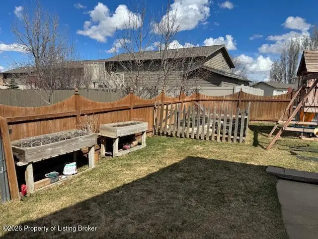 758 Shinagle Drive, Dickinson, ND 58601 - #2