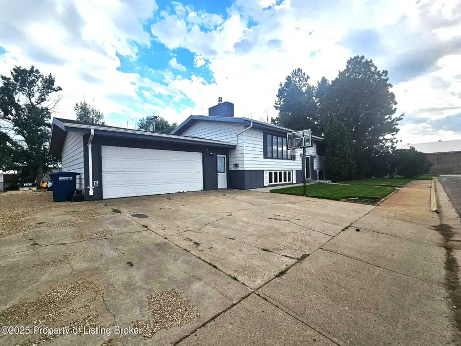 1459 2nd Street, Dickinson, ND 58601 - #2