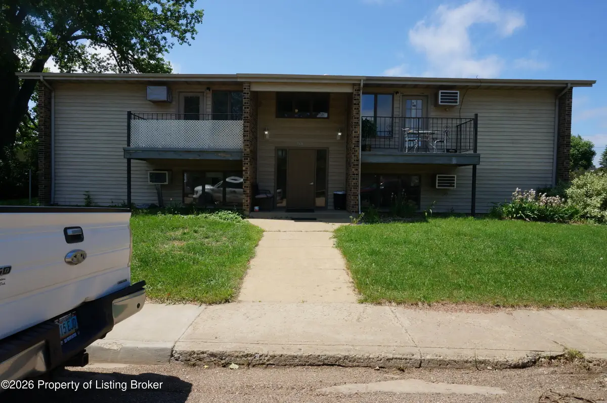740 4th Avenue, New England, ND 58647 - #1