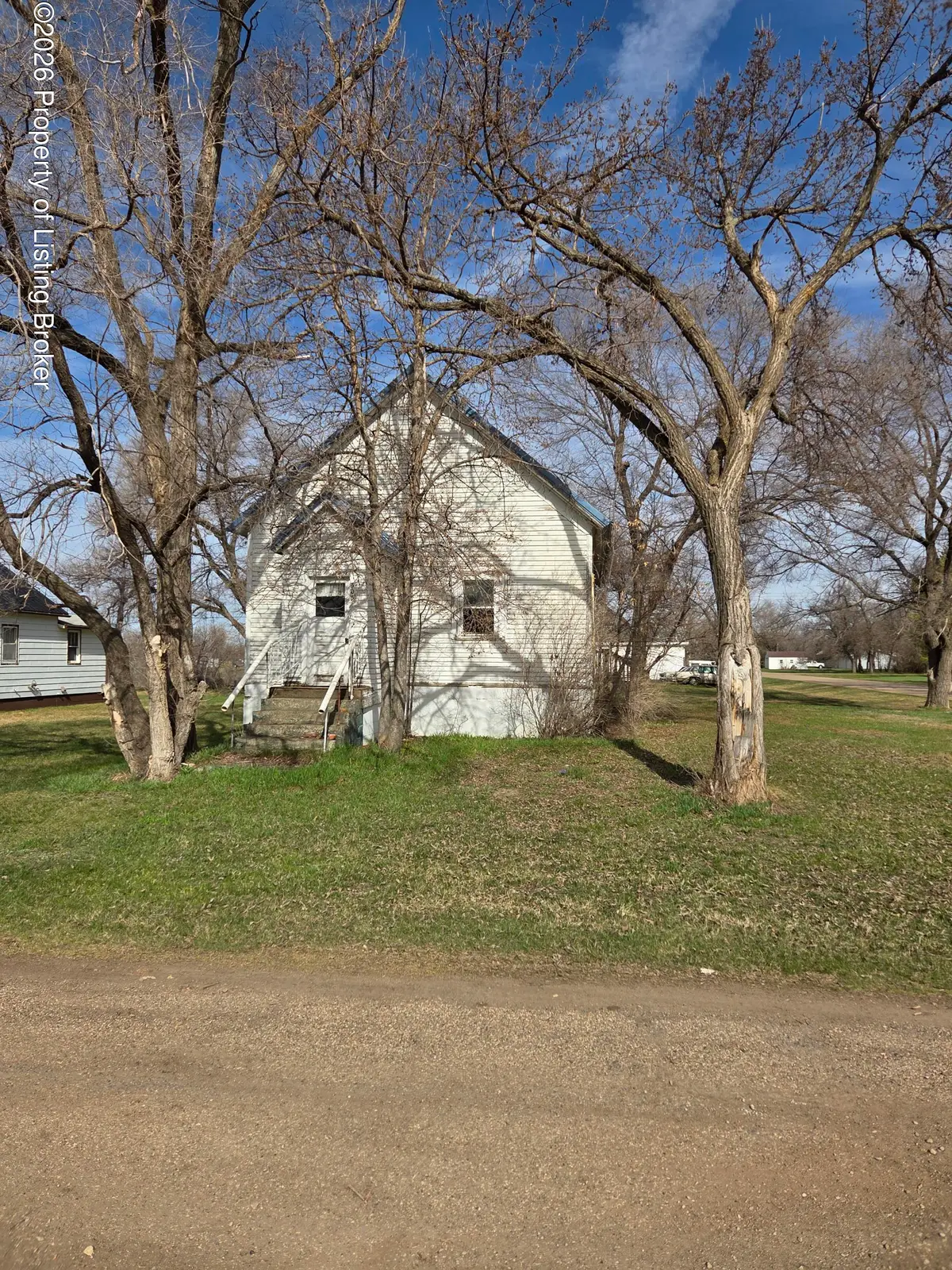 303 Main Street, Almont, ND 58520 - #1