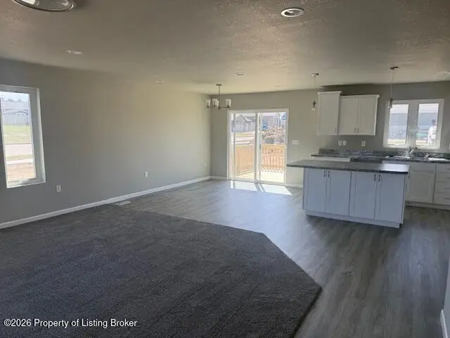 1331 Wahl Street, Dickinson, ND 58601 - #2