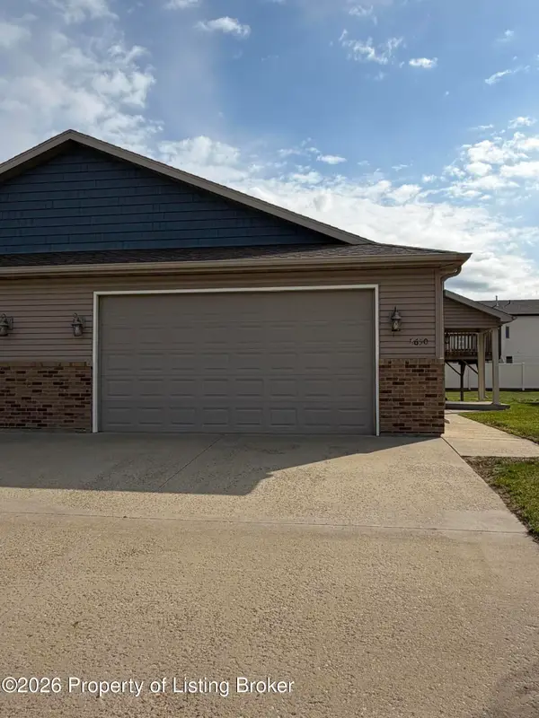 2650 Dakota Boulevard, Dickinson, ND 58601