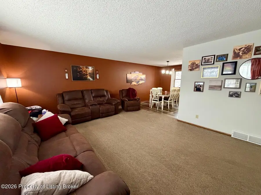 680 4th Avenue, Dickinson, ND 58601 - #3