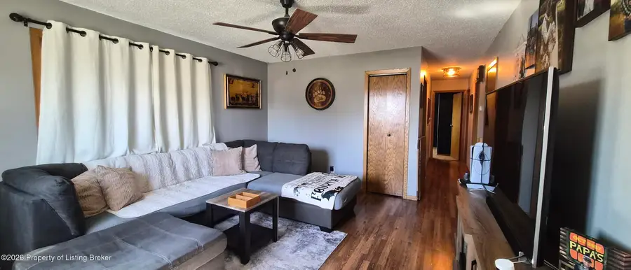 712 4th Avenue, Dickinson, ND 58601 - #2