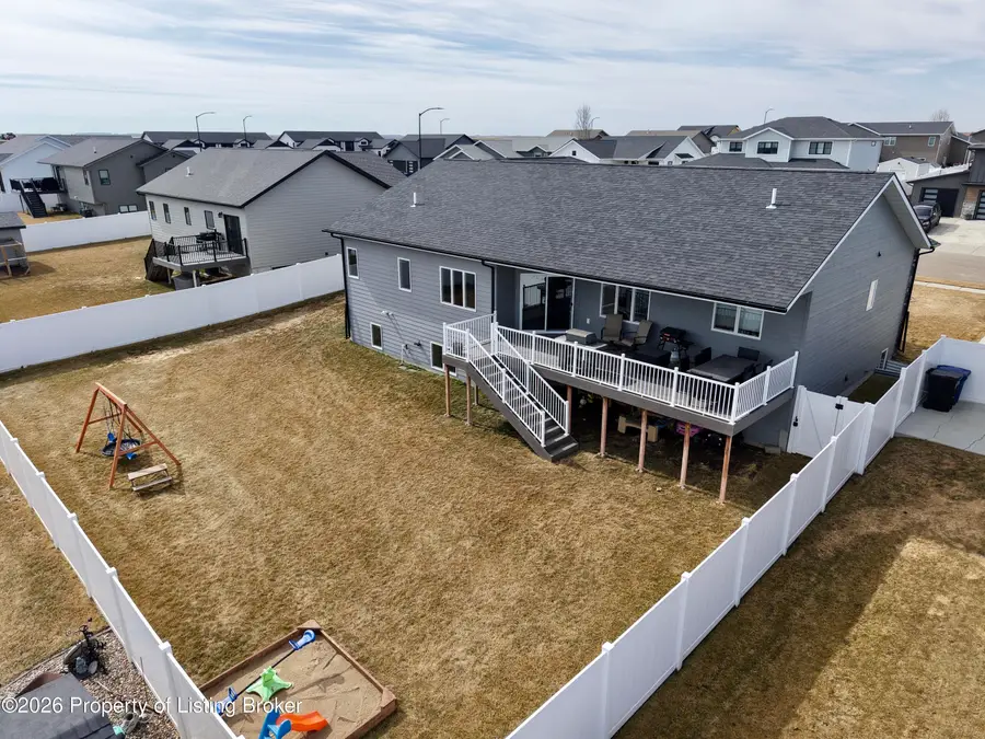 1334 46th Ave W, Dickinson, ND 58601 - #3