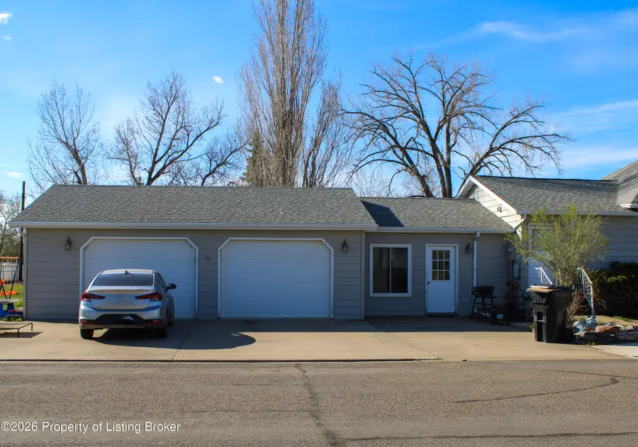 311 2nd Avenue, Killdeer, ND 58640 - #2
