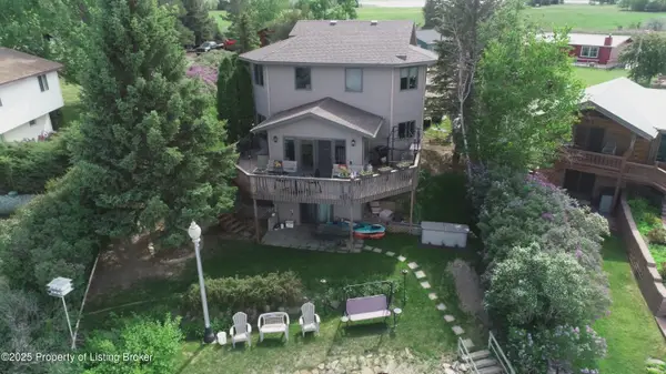 32 Littlehales Court, Dickinson, ND 58601