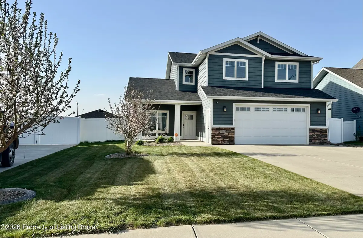 2413 Geyser Court, Dickinson, ND 58601 - #1