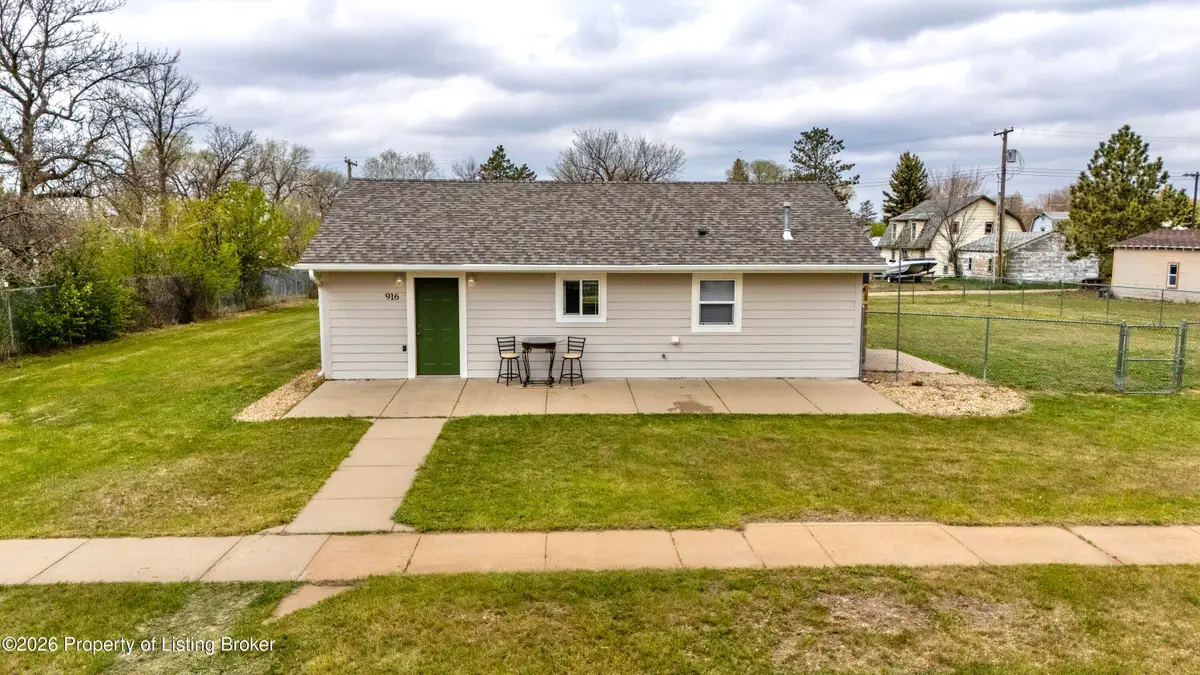 916 1st Avenue, New England, ND 58647 - #1