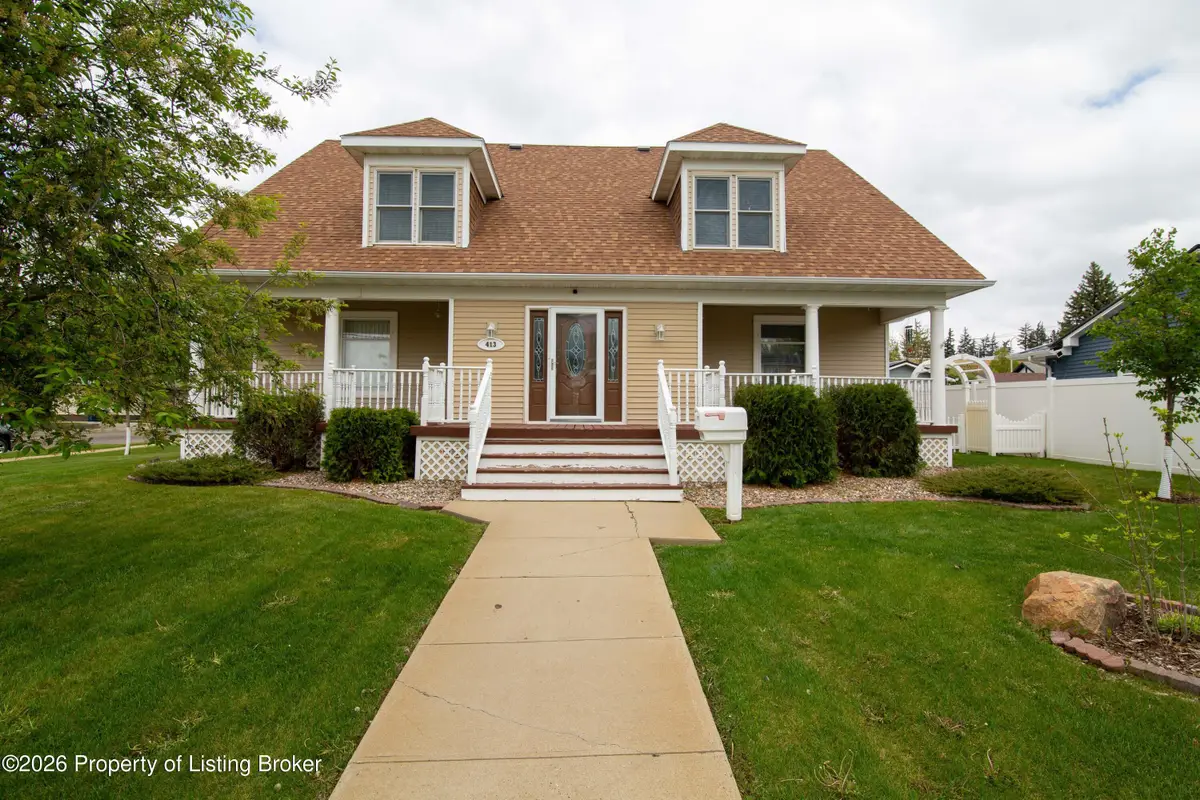 413 Colfax Street, Dickinson, ND 58601 - #1