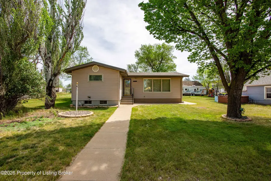 309 1st Avenue, Bowman, ND 58623 - #2